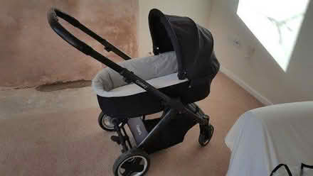 Photo of free oyster 2 carrycot pram (Colyton) #3