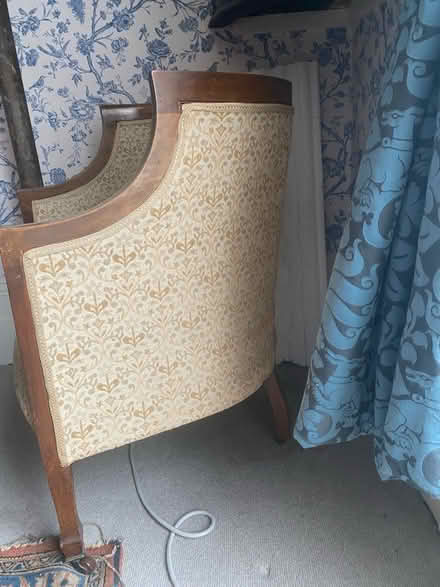 Photo of free Antique sofa with two armchairs (NW5) #3