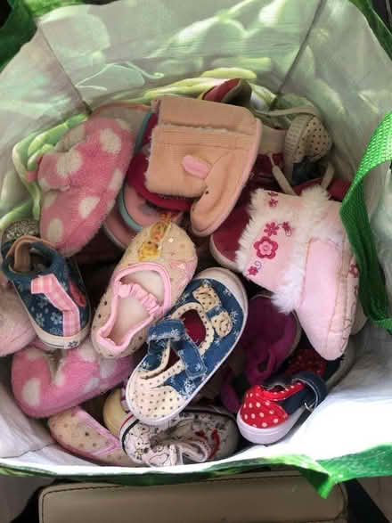 Photo of free bag of various baby girl footwear (Brandon DH7) #1