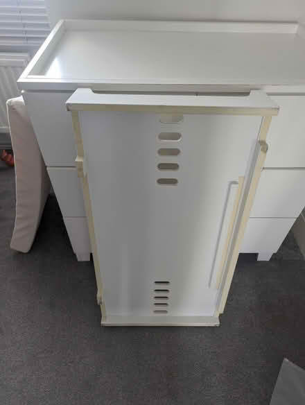 Photo of free Bloom Alma changing table & drawers (Camden NW1) #3