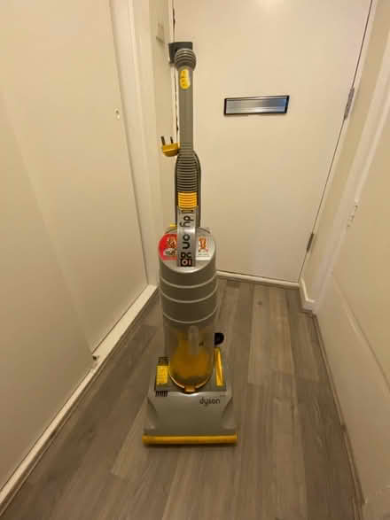 Photo of free Dyson vintage hoover (BR1) #2