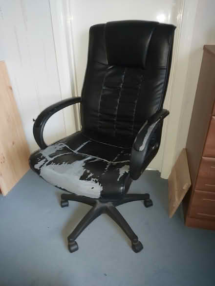 Photo of free Executive chair (Northwood HA6) #2