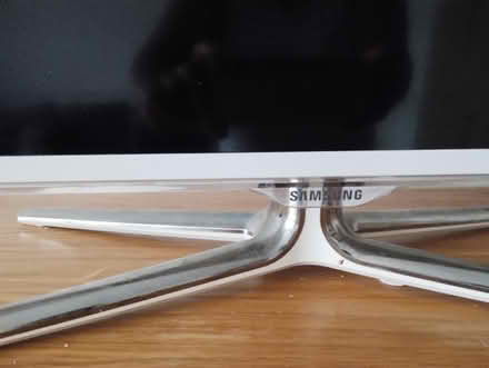 Photo of free 40 inch Samsung smart TV (Sevenoaks) #2