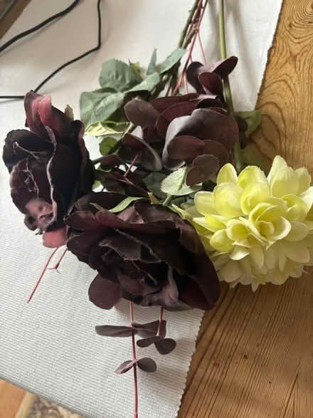 Photo of free Decorative flowers (Hampden Park BN22) #1