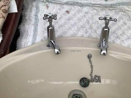 Photo of free Wash hand basin (PO13 Lee-on-the-Solent) #2