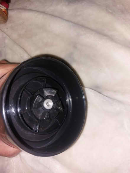 Photo of free 12 oz Magic bullet jar/ blade (Jamaica new york) #3