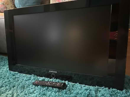 Photo of free Samsung TV (Cove Bay) #1