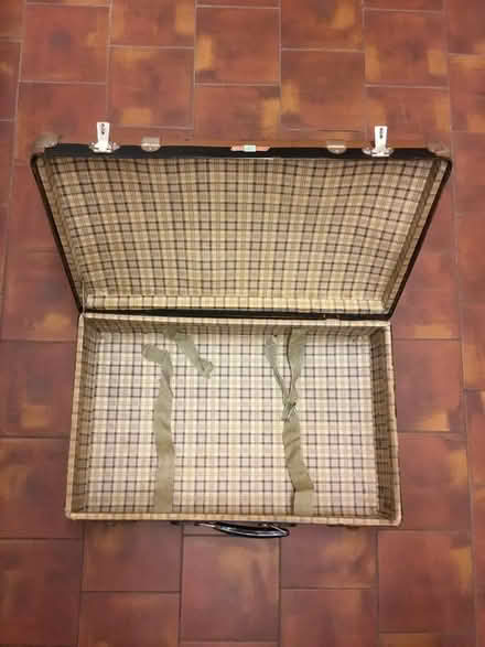 Photo of free Old style suitcase (Fairfield Park) #2