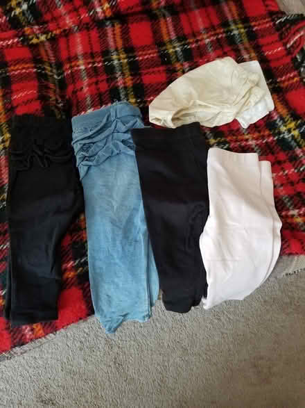 Photo of free Girls clothes - age 4m to 12m (Streetsville l5m1g7) #2