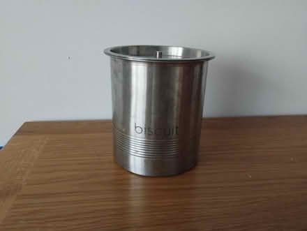 Photo of free Biscuits Tin (Sevenoaks) #2