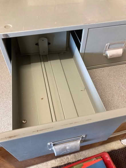 Photo of free Metal filing unit (Stanbridge, Leighton Buzzard) #2