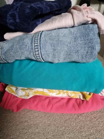Photo of free Girls clothing age 10-11 years old (SW16) #2