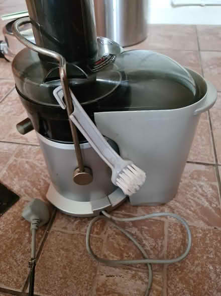 Photo of free Breville Juice maker (melksham SN12) #4