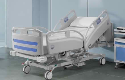 Photo of Patient hospital bed (Lee green) #1