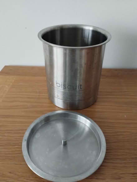 Photo of free Biscuits Tin (Sevenoaks) #1