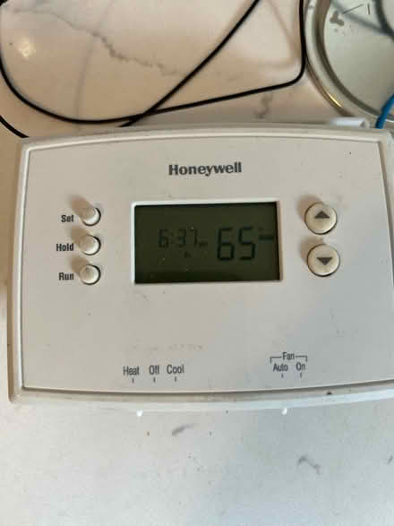 Photo of free Used honeywell thermostat (Woodland heights) #1