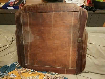 Photo of free Large mirror (Cleehill) #2