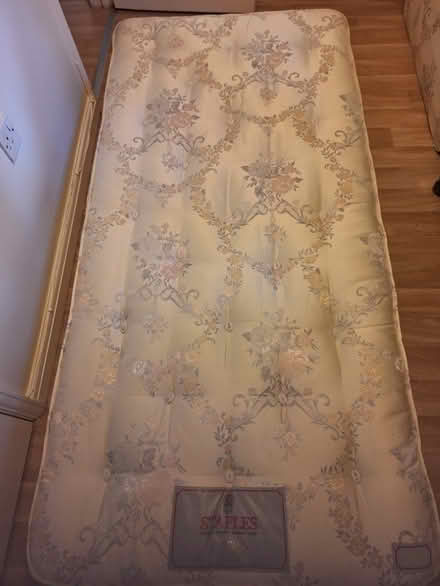 Photo of free Good quality single divan (Southcote RG1) #3