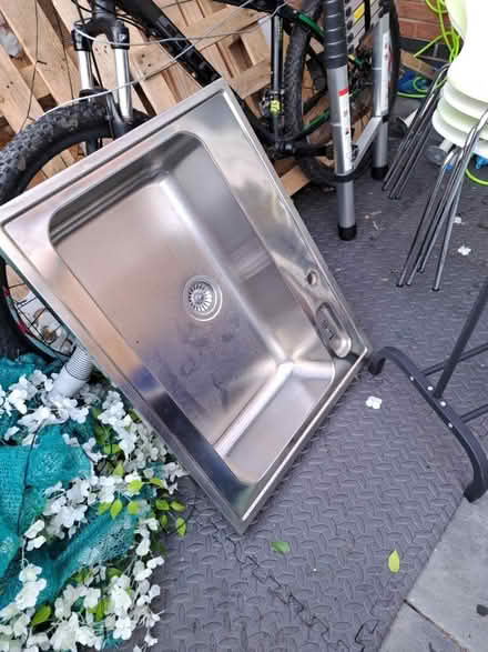 Photo of free Kitchen sink (Leicester) #2