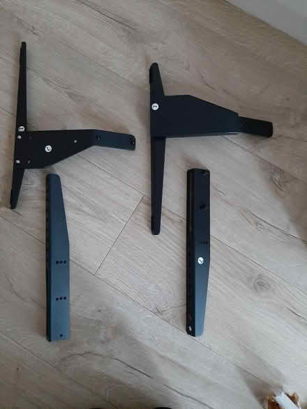 Photo of free Tabletop Stand for TV, Computer monitor (Tottenham N18) #1