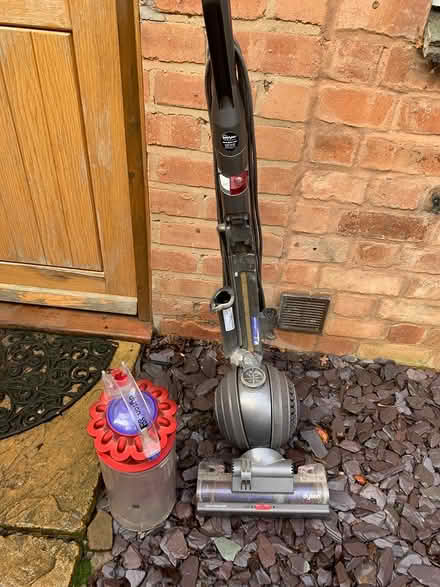 Photo of free Dyson hoover spares/ repairs (Bransford WR6) #1