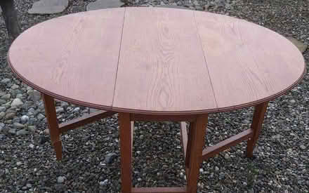 Photo of free Oak drop-leaf dining table (Falkland KY15) #3