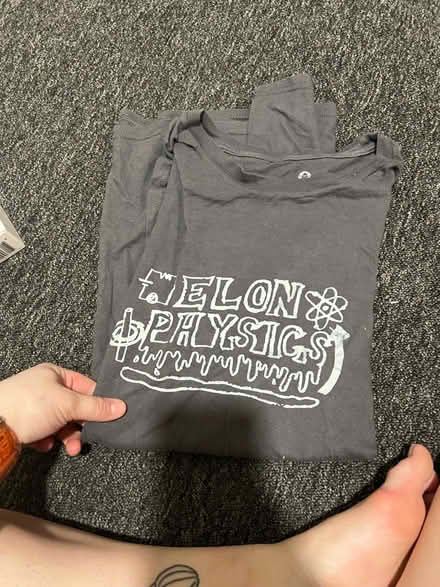 Photo of free 2 large t-shirts (S3) #2