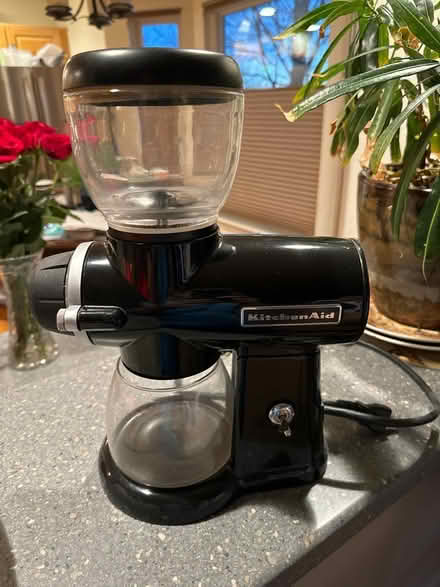 Photo of free Coffee Grinder (9th and Pace) #1