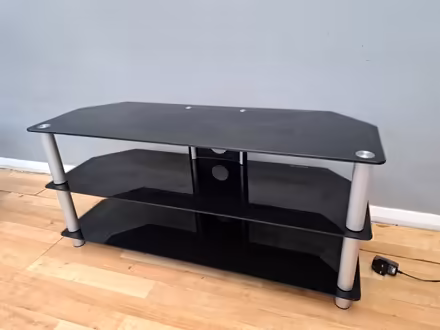 Photo of free Glass TV stand (Binfield RG42) #1