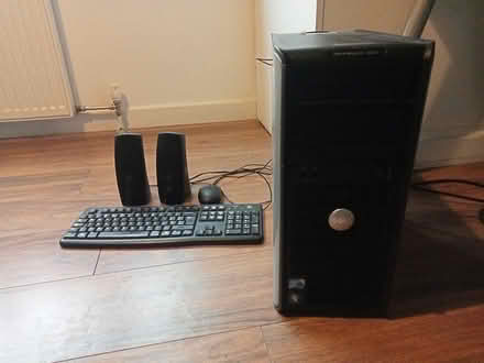 Photo of free Computer (Shoreham Beach BN43) #1