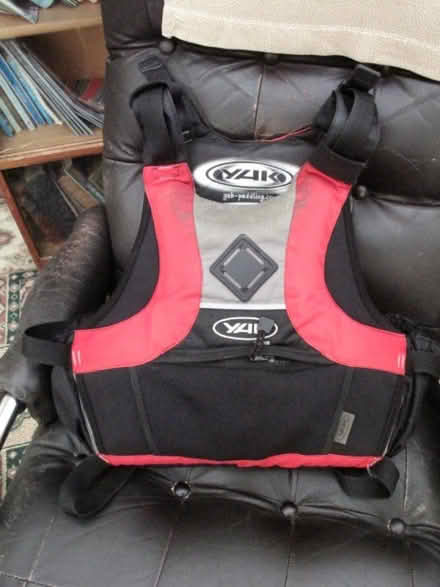 Photo of free buoyancy aid (Woodley RG5) #1