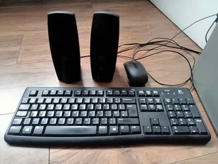 Photo of free Computer (Shoreham Beach BN43) #2
