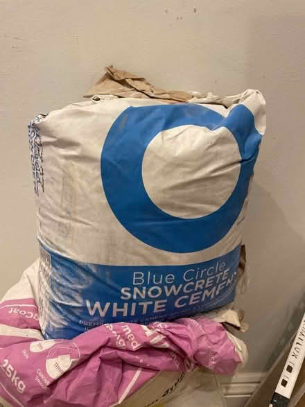 Photo of free Bag of Cement (Tooting SW17) #1