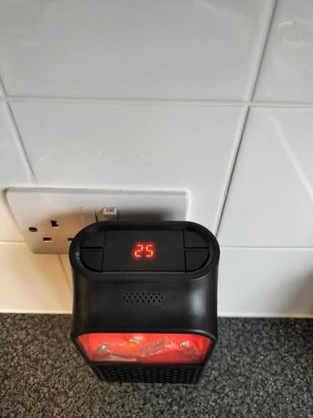 Photo of free Mini heater (Leyton E10) #4