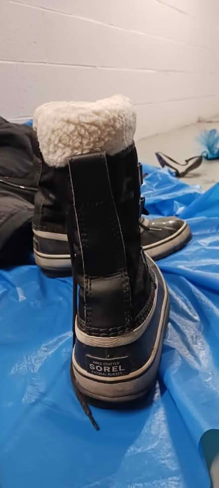 Photo of free Womens Sorel Winter Boots (St clair and bathurst) #4