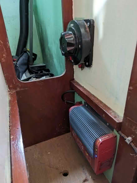 Photo of free Sterling 12v battery charger (HA4, Ruislip) #3