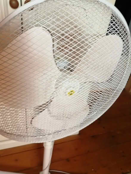 Photo of free Floor standing fan (Potters Bar EN6) #3