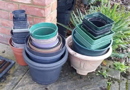 Photo of free Plant pots various sizes (Bicester OX26) #1