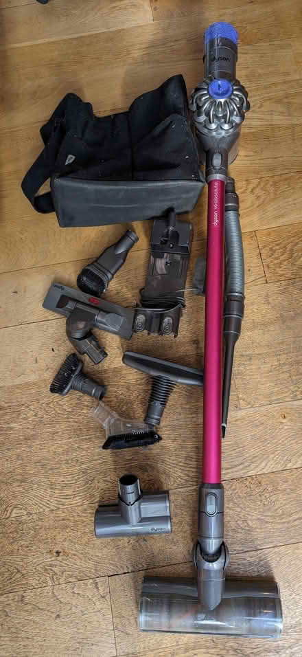 Photo of free Vacuum cleaner (battery not working) (Batford AL5) #1