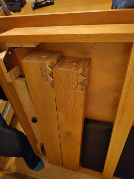 Photo of free Fold out veneer oak dining table (Hooley CR5) #4