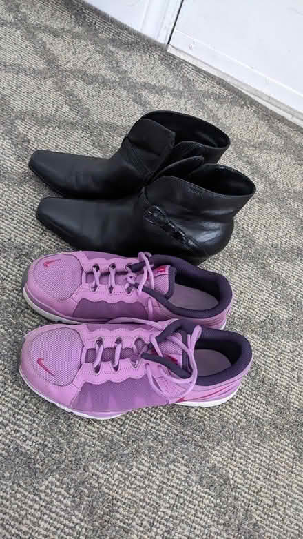 Photo of free Shoes size 7 (Jane/Majormac) #1