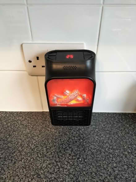 Photo of free Mini heater (Leyton E10) #3