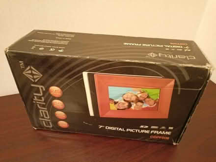 Photo of free Digital photo frame (Chesham HP5) #4