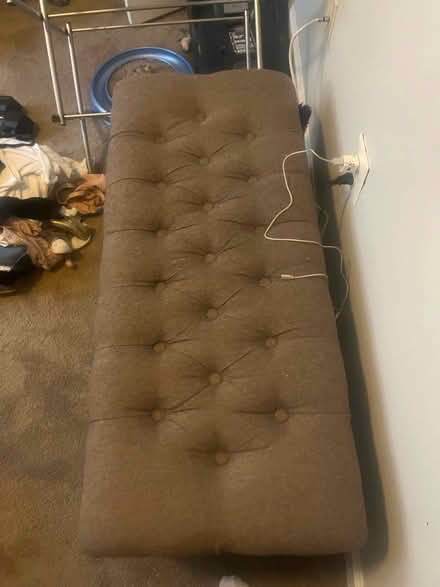 Photo of free Ottoman with storage (Columbia Heights) #2