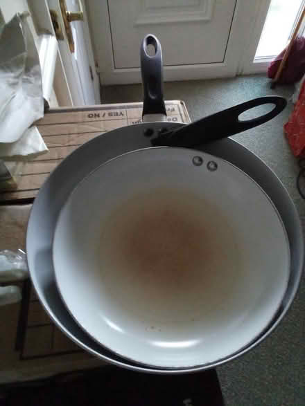 Photo of free Frying Pans (Wendover HP22) #1