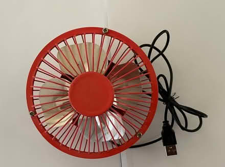 Photo of free Small USB fan (Downtown Palo Alto) #1