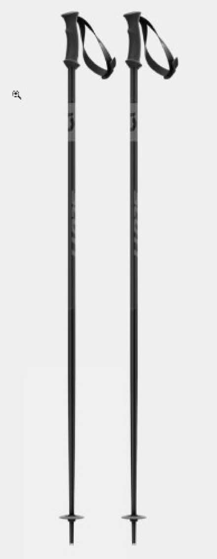 Photo of Ski Poles (Mount Florida G42) #1
