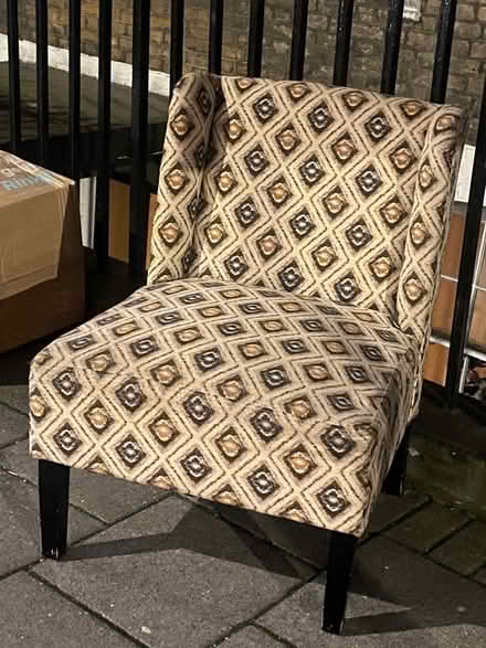 Photo of free Single chair (Waterloo SE1) #1