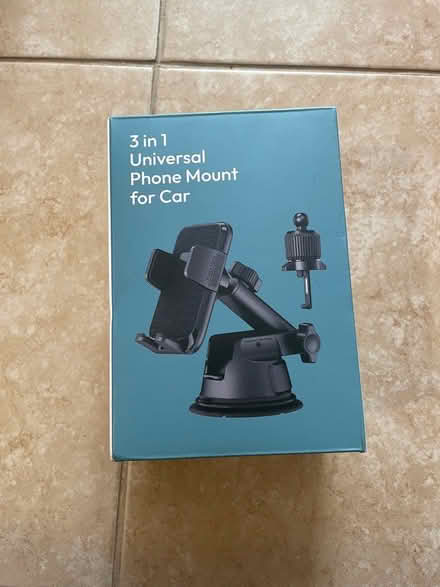 Photo of free Phone mount for car (Brighton Beach) #1