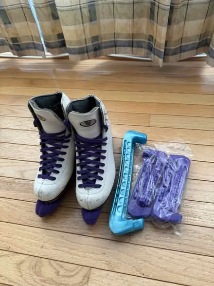 Photo of free Youth Size 3 Ice Skates (Piney Orchard) #2